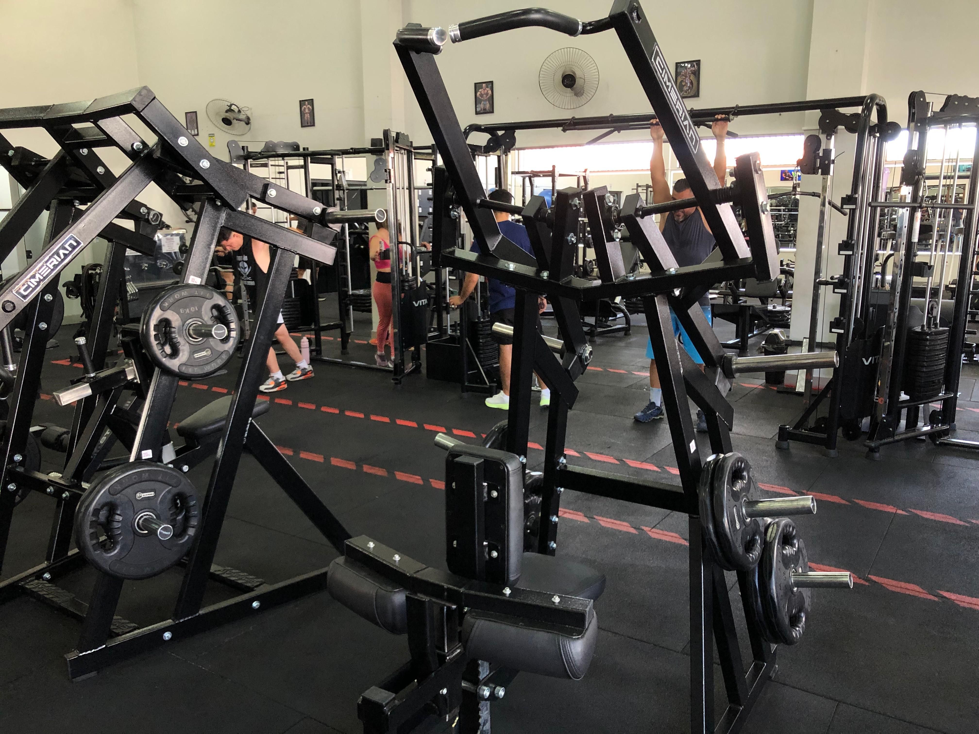Estrutura Z+ Academia - Academia completa em Franca